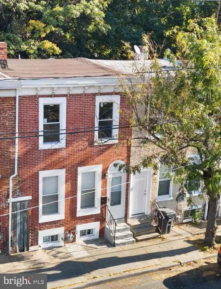 House For Sale in 717, West 7th Street, Wilmington, Delaware