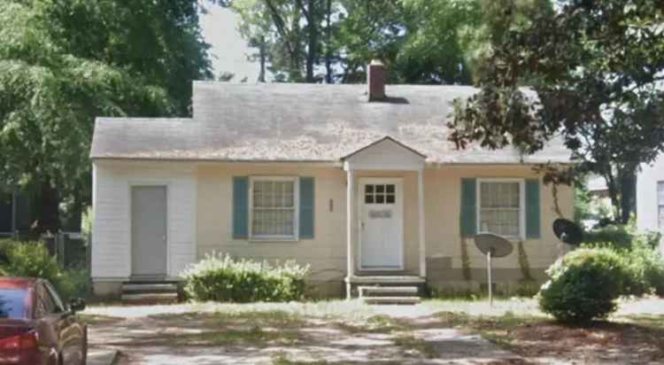 Single-family house For Sale in 908, West Lincoln Avenue, Albany, Georgia