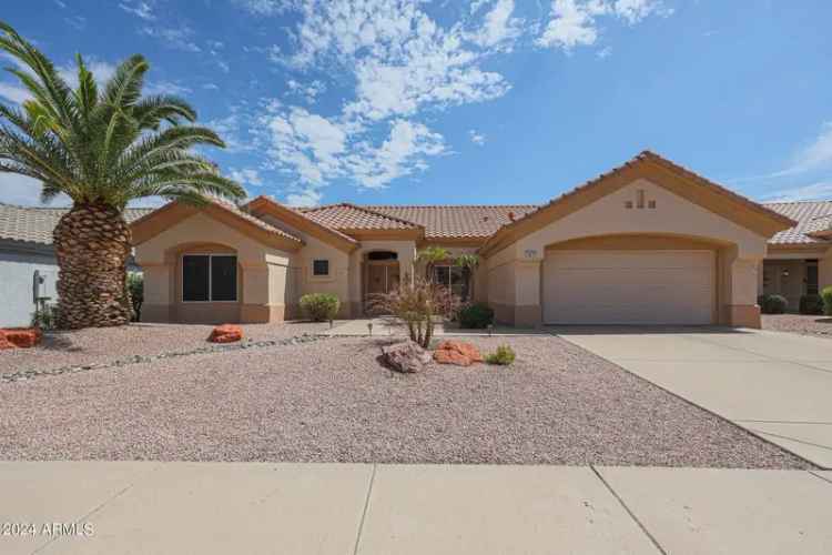 Single-family house For Sale in 14613, West Black Gold Lane, Sun City West, Arizona