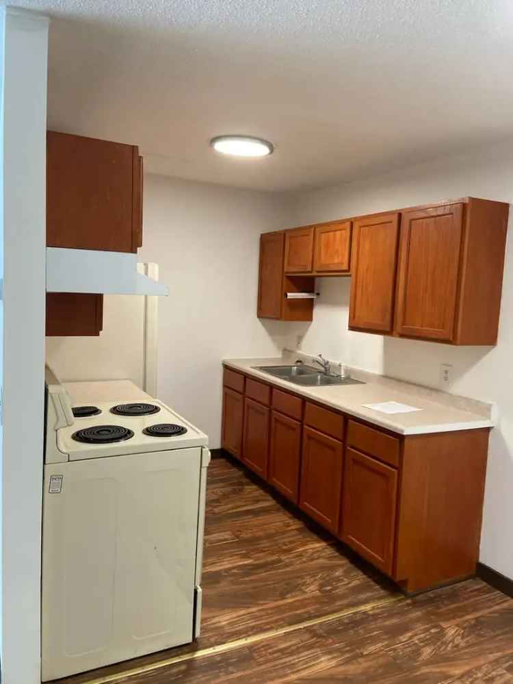 Apartment Unit for Rent Near Cub Foods