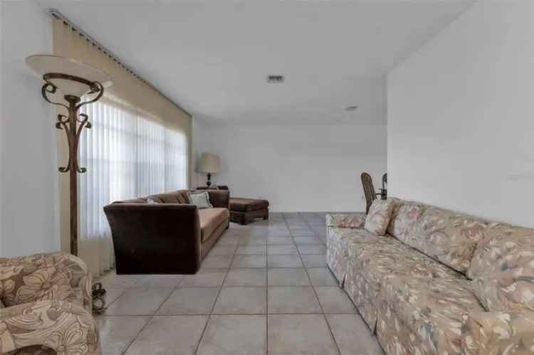 Single-family house For Sale in 16, Tropicana Drive, Punta Gorda, Florida