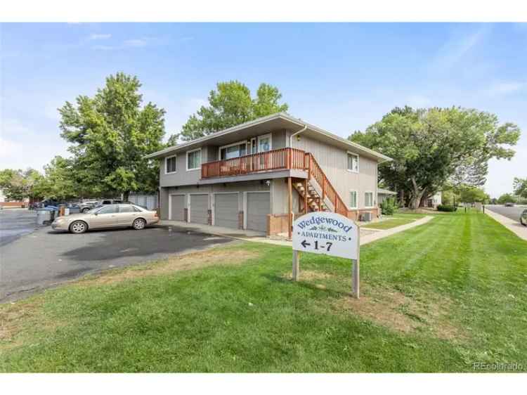 Multi-family house For Sale in 2330, Wedgewood Avenue, Longmont, Colorado