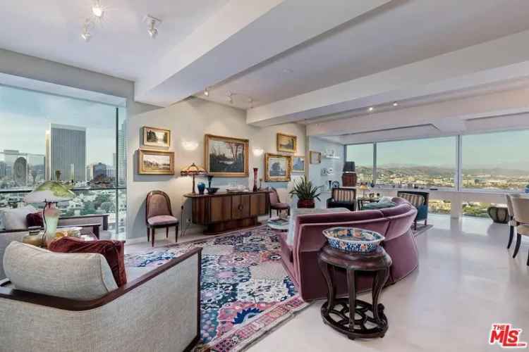 Condo For Sale in 2222, Avenue of the Stars, Los Angeles, California