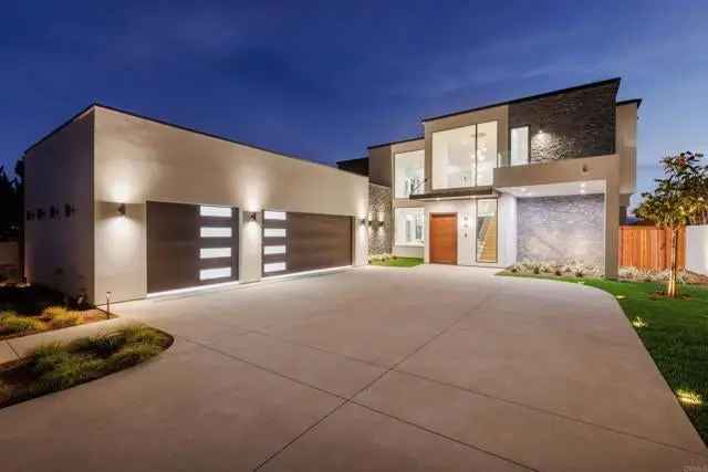 Single-family house For Sale in 6110, Soledad Mountain Road, San Diego, California