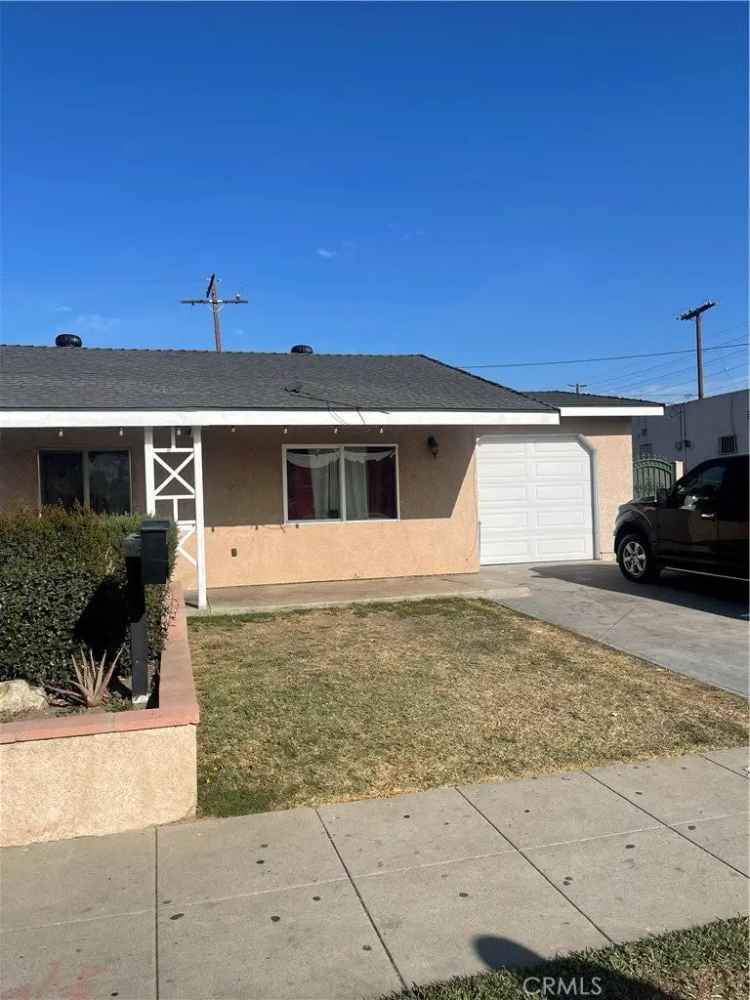 Multi-family house For Sale in Long Beach, California