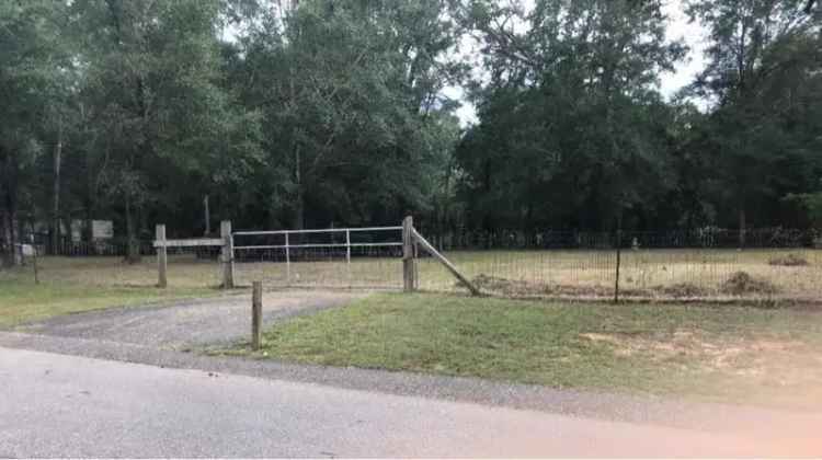 Land For Sale in Semmes, Alabama