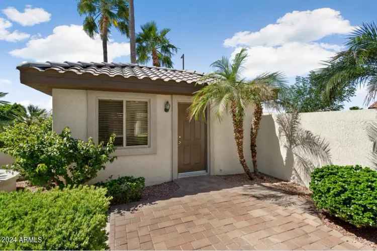 Single-family house For Sale in 16008, West Vinewood Drive, Surprise, Arizona