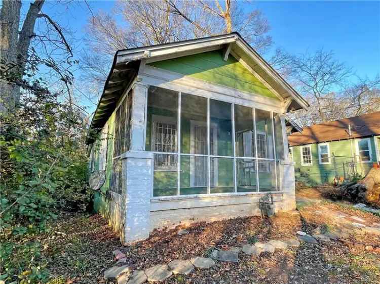 Single-family house For Sale in 482, Kendrick Avenue Southeast, Atlanta, Georgia