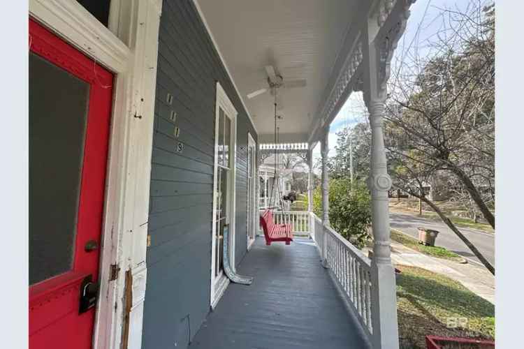 Single-family house For Sale in 1119, Old Shell Road, Mobile, Alabama