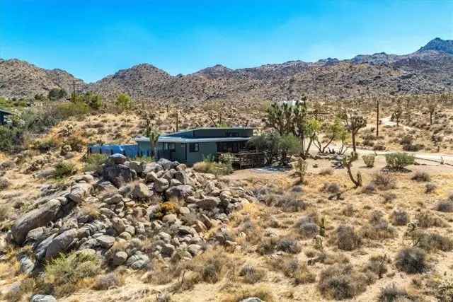 Single-family house For Sale in 62676, Quail Springs Road, Joshua Tree, California