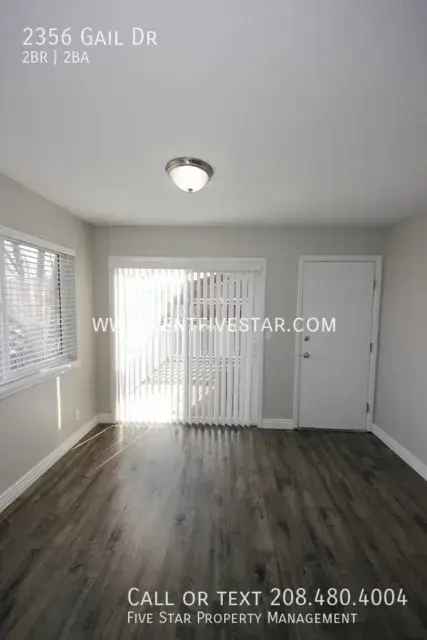 2 Bedroom Apartment with Garage - Updated Kitchen and Double Closets