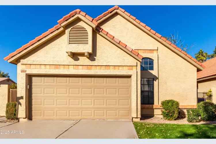 Single-family house For Sale in 4698, West Harrison Street, Chandler, Arizona