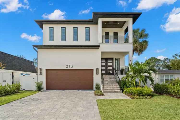 Single-family house For Sale in 213, South Gardenia Avenue, Tampa, Florida