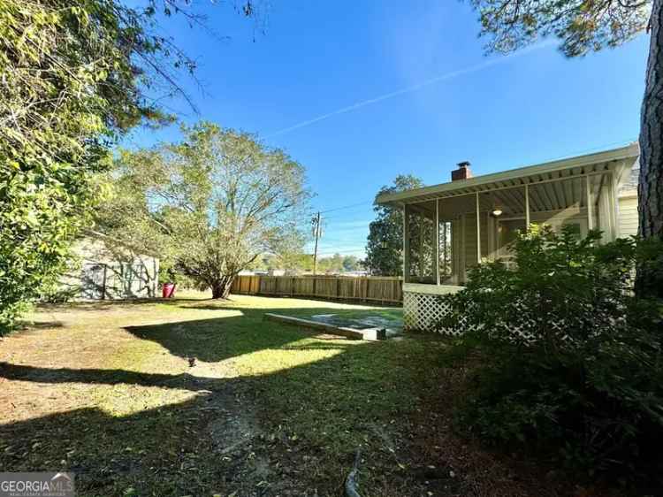 Single-family house For Sale in 2407, Carlton Way, Macon, Georgia