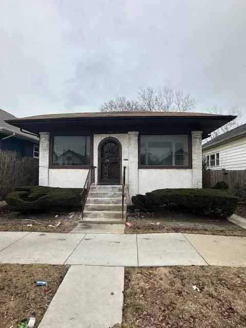 Land For Sale in 3621, North Kimball Avenue, Chicago, Illinois