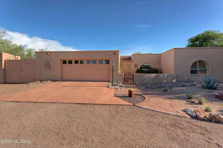 Single-family house For Sale in Green Valley, Arizona