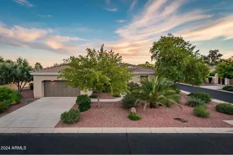 Single-family house For Sale in 13431, West Los Bancos Drive, Sun City West, Arizona