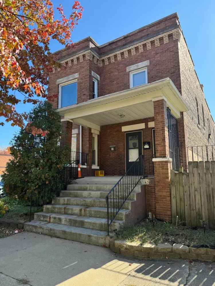 Multi-family house For Sale in 242, Ogden Street, Hammond, Indiana