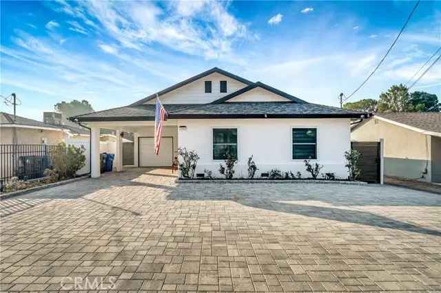 Single-family house For Sale in 10949, McVine Avenue, Los Angeles, California