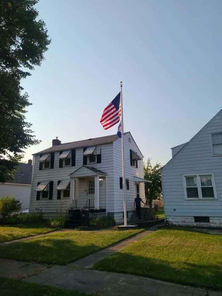 Single-family house For Sale in 937, 170th Street, Hammond, Indiana