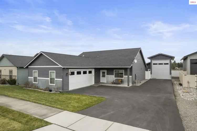 Single-family house For Sale in 1728, North Silo Street, Post Falls, Idaho