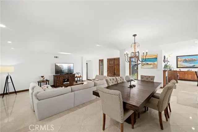 Single-family house For Sale in 32542, Adriatic Drive, Dana Point, California