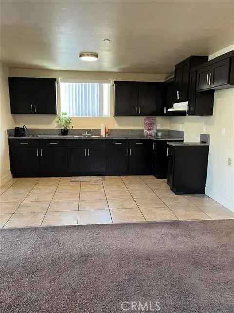 Multi-family house For Sale in Firestone Park, California