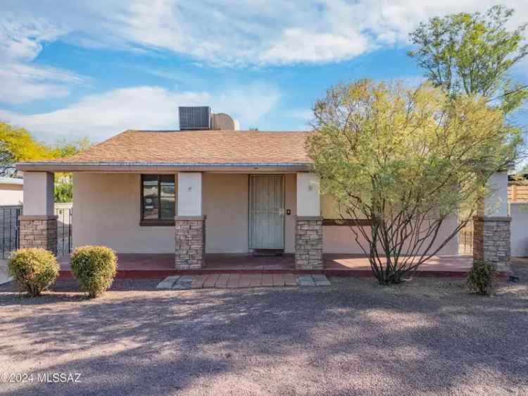 Single-family house For Sale in 2132, North Chrysler Drive, Tucson, Arizona