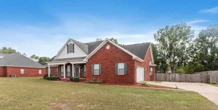 Single-family house For Sale in 1203, Whitfield Avenue, Dothan, Alabama