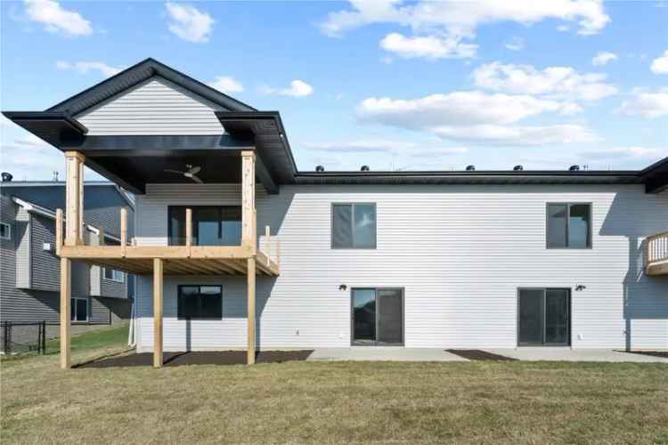 Condo For Sale in North Liberty, Iowa