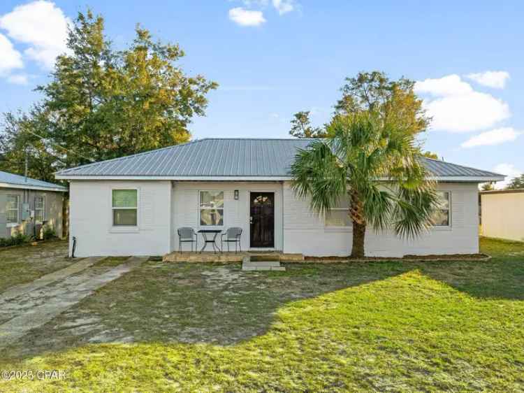 Single-family house For Sale in 1505, West 13th Street, Panama City, Florida