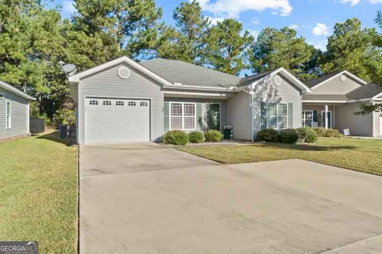 Single-family house For Sale in 107, Cottage Loop, Dublin, Georgia