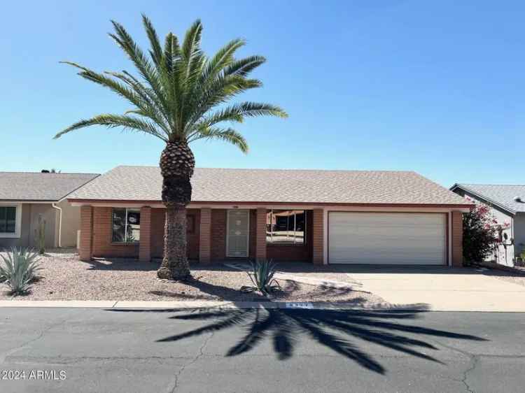 Single-family house For Sale in 8337, East Emelita Avenue, Mesa, Arizona