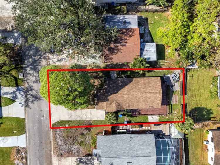 Single-family house For Sale in 1753, Maryland Avenue Northeast, Saint Petersburg, Florida