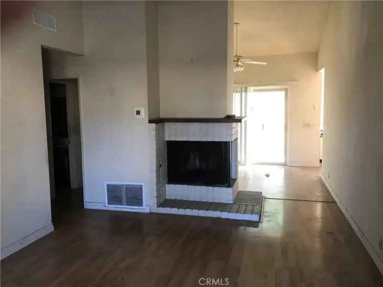 Condo For Sale in 739, Nob Circle, Vista, California