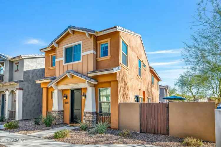 Single-family house For Sale in 17879, North 114th Drive, Surprise, Arizona