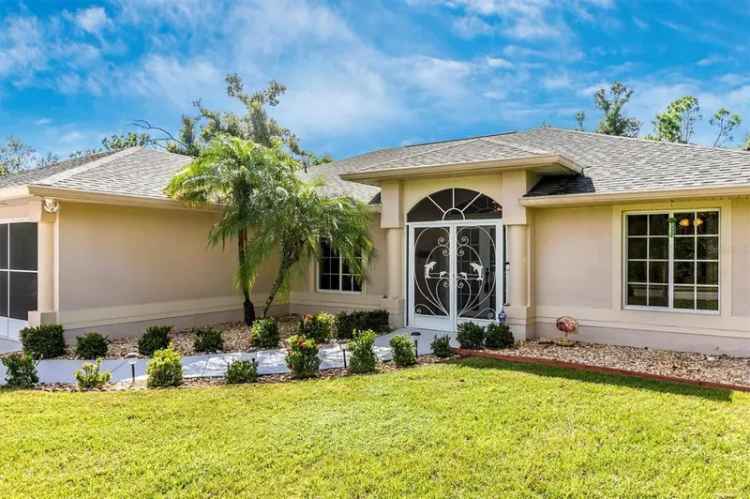 Single-family house For Sale in North Port, Florida