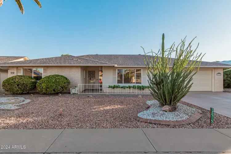 Single-family house For Sale in 12515, West Rampart Drive, Sun City West, Arizona