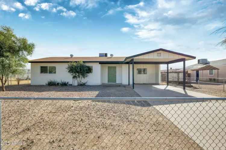 Single-family house For Sale in 105, West Baseline Road, Buckeye, Arizona