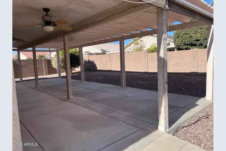 Single-family house For Sale in 18068, West Browning Drive, Surprise, Arizona