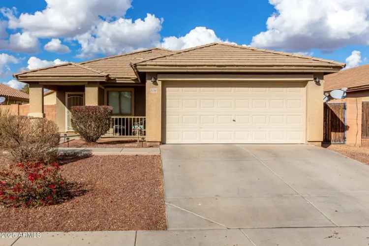 Single-family house For Sale in 25700, West Saint James Avenue, Buckeye, Arizona