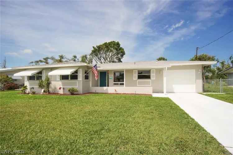 Single-family house For Sale in Cape Coral, Florida