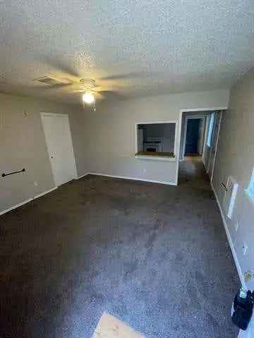 Duplex For Rent in 1459, Peach Street, Abilene, Texas