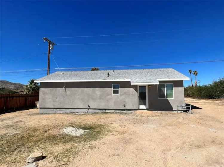 Single-family house For Sale in 6104, Chia Avenue, Twentynine Palms, California