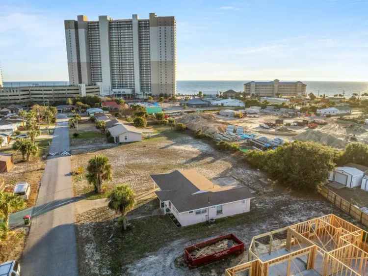 Single-family house For Sale in 602, Lisbon Avenue, Panama City Beach, Florida