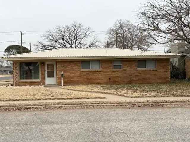 Single-family house For Sale in 910, Northwest 12th Street, Andrews, Texas