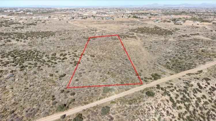 Land For Sale in Oak Hills, California