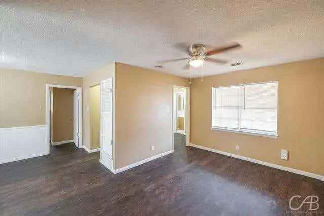 Single-family house For Rent in Abilene, Texas