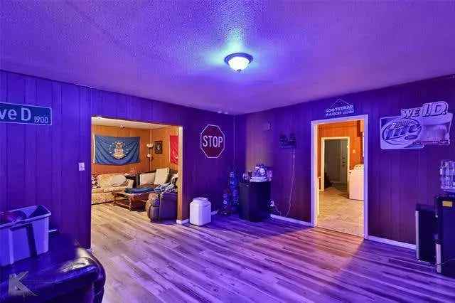 Single-family house For Sale in 210, Meander Street, Abilene, Texas