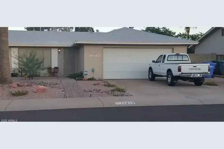 Single-family house For Sale in 11015, South Bannock Street, Phoenix, Arizona